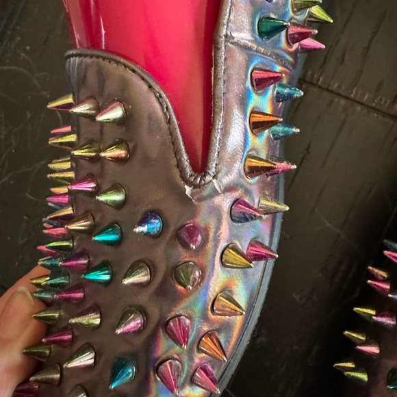 UNIF Hellraiser Rainbow Metallic Spike Flats - Picture 6 of 9
